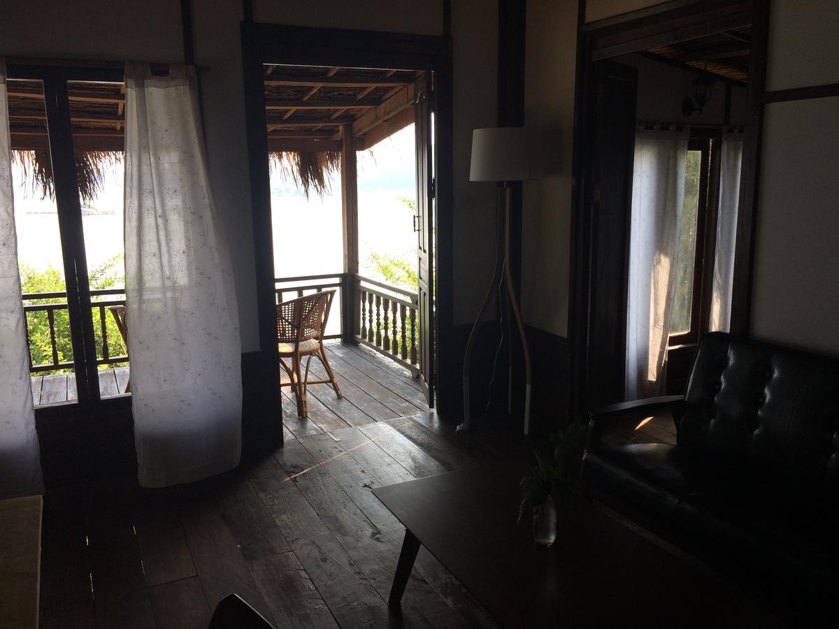 Pomelo Restaurant And Guesthouse - Fishermen & Tammarine Cottages Riverfront - Experience Nature, Culture And Adventure & Tailor-Made Tour Ban Khon Exteriér fotografie